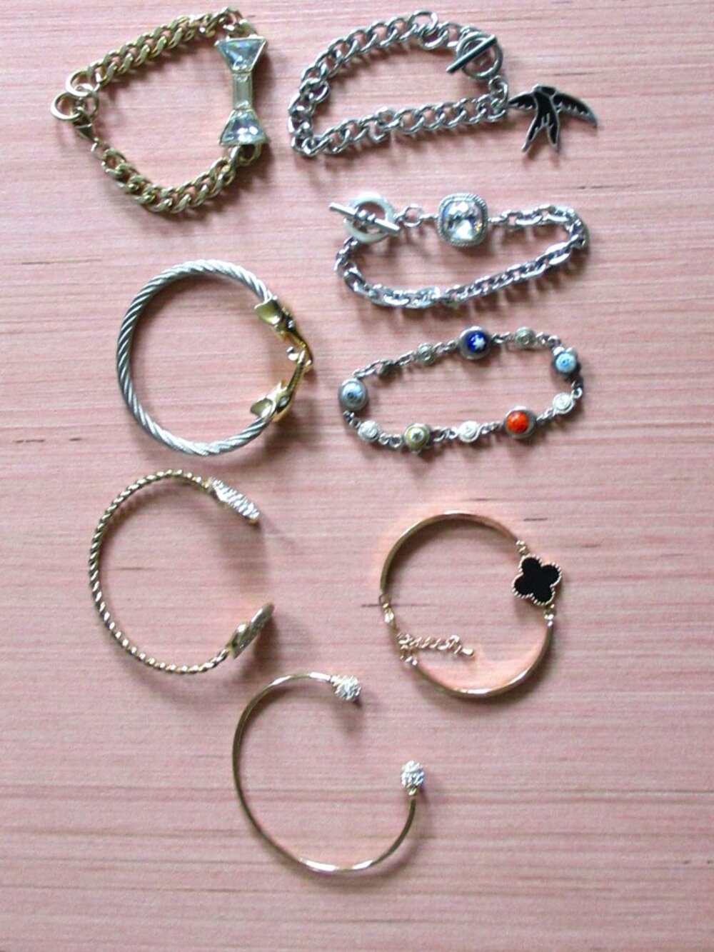 Bundle of 8 Fashion Bracelets – Gold, Silver, Rose Gold, Beaded Mix